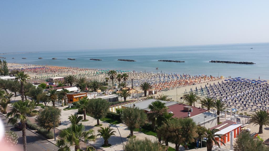Hotel Continental San Benedetto del Tronto Cameră foto